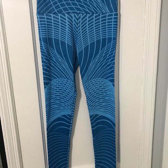 Women’s leggings - Picture 2 of 3